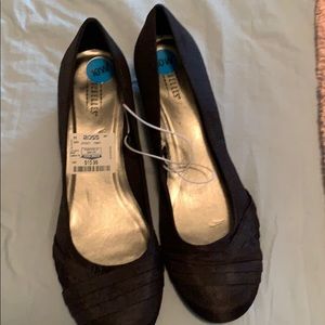 Black shoes Brand new